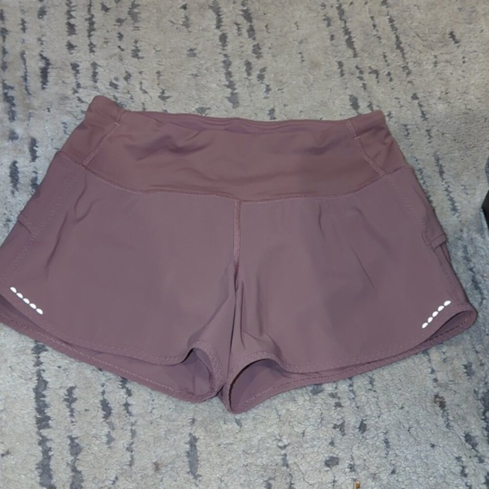 Lululemon Trail Bound Short Bark Berry like new - Picture 9 of 13